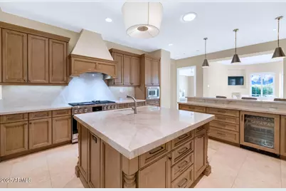 3905 E Sierra Vista Drive, Paradise Valley, AZ 85253 - Photo 10