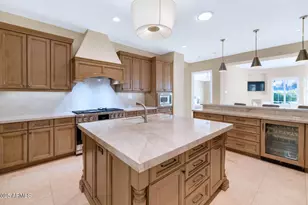 3905 E Sierra Vista Dr, Paradise Valley, AZ 85253 - Photo 10