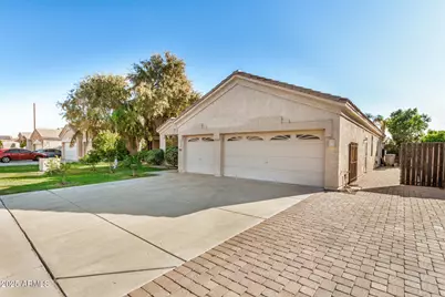 9141 W Yukon Drive, Peoria, AZ 85382 - Photo 2