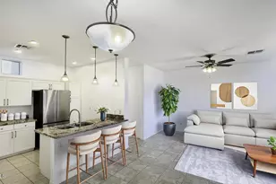 123 N Washington St, Chandler, AZ 85225 - Photo 2