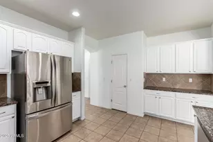 28232 N Abby Cir, San Tan Valley, AZ 85143 - Photo 12