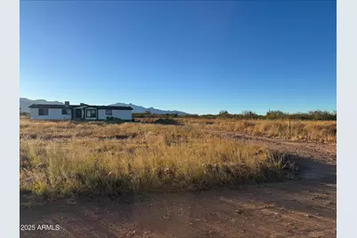6501 E Madera Drive, Sierra Vista, AZ 85650 - Photo 2