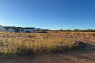 6501 E Madera Dr, Sierra Vista, AZ 85650 - Photo 2