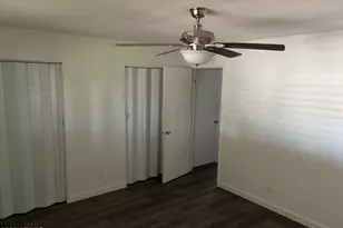 3635 E Turney Ave, Phoenix, AZ 85018 - Photo 8