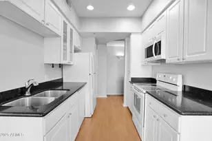 3633 N 3rd Ave, Phoenix, AZ 85013 - Photo 10