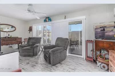 10161 W Thunderbird Boulevard, Sun City, AZ 85351 - Photo 20