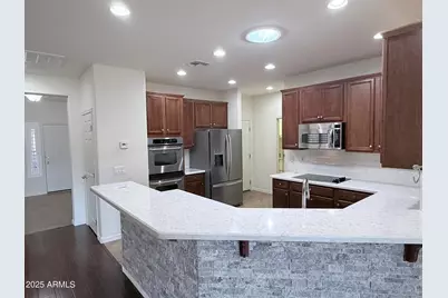 16549 W Rowel Road, Surprise, AZ 85387 - Photo 12