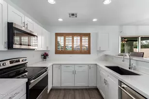 2305 N 94th Ave, Phoenix, AZ 85037 - Photo 14