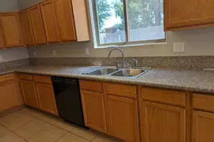 1209 S Roger Way, Chandler, AZ 85286 - Photo 2