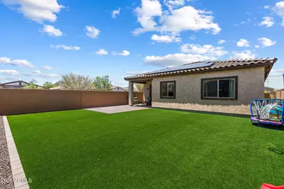 2753 E Fossil Ridge Road, Phoenix, AZ 85050 - Photo 6