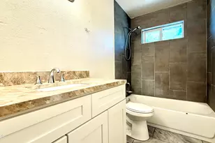 6044 N 21st Ave, Phoenix, AZ 85015 - Photo 14