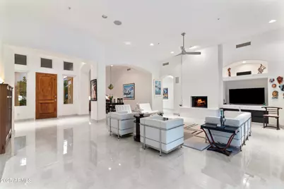 14437 E Wethersfield Road, Scottsdale, AZ 85259 - Photo 8