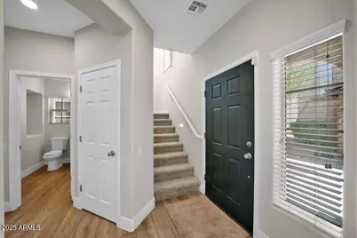 3941 E Cat Balue Drive, Phoenix, AZ 85050 - Photo 2