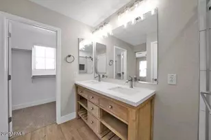 3941 E Cat Balue Dr, Phoenix, AZ 85050 - Photo 16