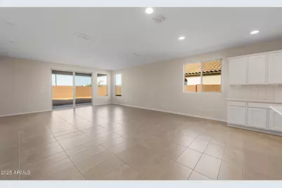 25490 N 172nd Lane, Surprise, AZ 85387 - Photo 10