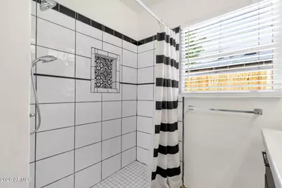 2208 E Earll Drive, Phoenix, AZ 85016 - Photo 24