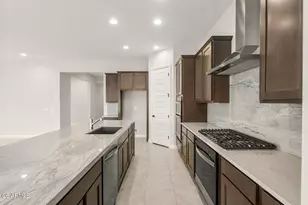 24930 N 169th Dr, Surprise, AZ 85387 - Photo 18