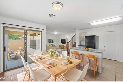 2832 E Augusta Avenue, Chandler, AZ 85249 - Photo 2