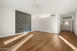 11 W San Juan Ave, Phoenix, AZ 85013 - Photo 20