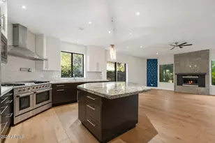 11 W San Juan Ave, Phoenix, AZ 85013 - Photo 10