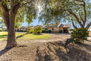 13273 W Bolero Dr, Sun City West, AZ 85375 - Photo 16