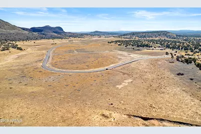 6601 Meadows Lane, Flagstaff, AZ 86004 - Photo 12