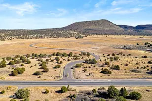 6601 Meadows Ln, Flagstaff, AZ 86004 - Photo 10