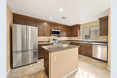 815 E Rose Lane #139, Phoenix, AZ 85014 - Photo 6