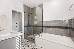 815 E Rose Ln, Phoenix, AZ 85014 - Photo 16