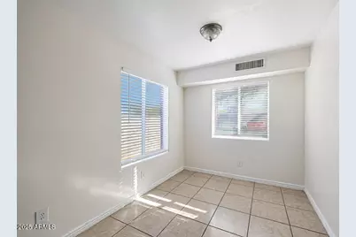 2614 E Monte Vista Road #3, Phoenix, AZ 85008 - Photo 12