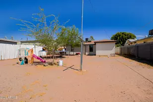3741 W Moreland St, Phoenix, AZ 85009 - Photo 18