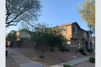 21842 N 40th Place, Phoenix, AZ 85050 - Photo 2