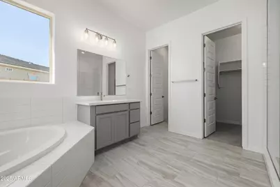 19959 W Mulberry Drive, Buckeye, AZ 85396 - Photo 8