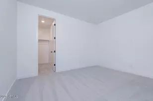 445 E La Estela Ln, San Tan Valley, AZ 85140 - Photo 12