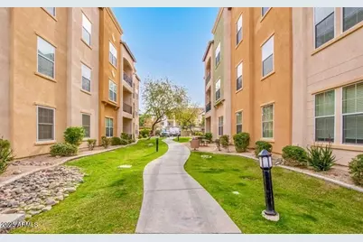 14575 W Mountain View Boulevard #11312, Surprise, AZ 85374 - Photo 32