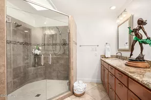 7941 E Medlock Dr, Scottsdale, AZ 85250 - Photo 12