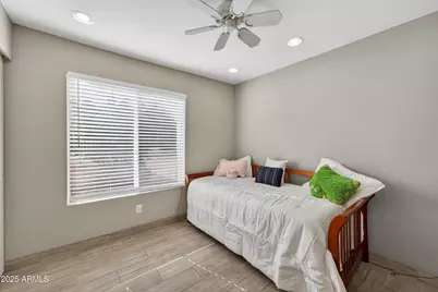 828 W Rice Drive, Tempe, AZ 85283 - Photo 18