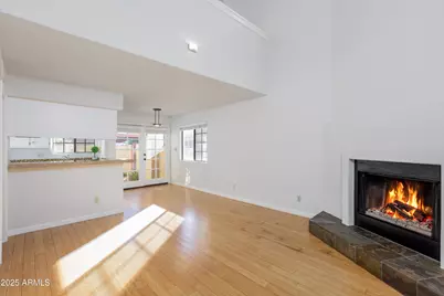 1025 E Highland Avenue #30, Phoenix, AZ 85014 - Photo 6