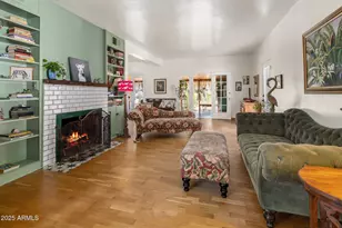 55 E Pierson St, Phoenix, AZ 85012 - Photo 2