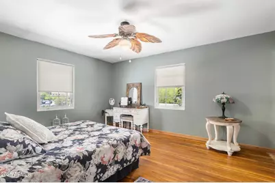 55 E Pierson Street, Phoenix, AZ 85012 - Photo 18