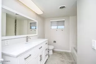 1630 E Georgia Ave, Phoenix, AZ 85016 - Photo 16