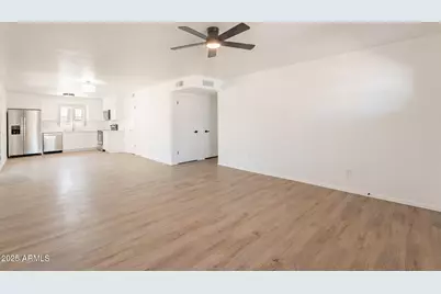 4743 W Shaw Butte Drive, Glendale, AZ 85304 - Photo 10