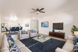 4743 W Shaw Butte Dr, Glendale, AZ 85304 - Photo 4