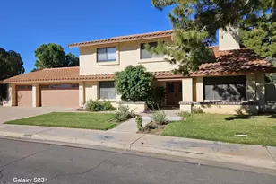 2344 W Lobo Ave, Mesa, AZ 85202 - Photo 2