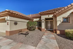 15924 W Falcon Ridge Dr, Sun City West, AZ 85375 - Photo 2