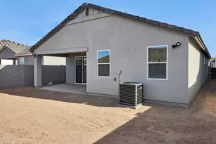 2544 E Villa Linda Dr, Phoenix, AZ 85024 - Photo 32