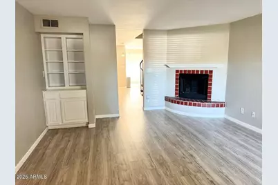 1425 E Desert Cove Avenue #2, Phoenix, AZ 85020 - Photo 8