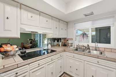 8479 E Chaparral Road, Scottsdale, AZ 85250 - Photo 16