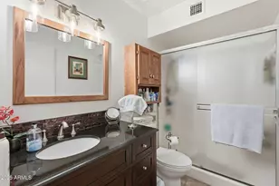 8479 E Chaparral Rd, Scottsdale, AZ 85250 - Photo 30