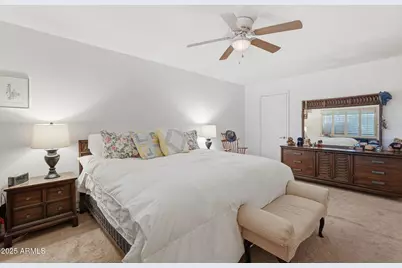 8479 E Chaparral Road, Scottsdale, AZ 85250 - Photo 24